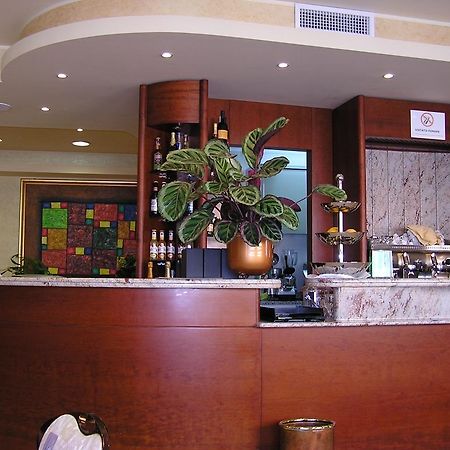 Hotel Mistral Portoscuso Eksteriør bilde
