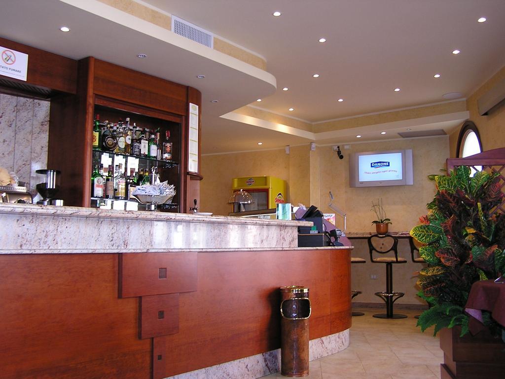 Hotel Mistral Portoscuso Eksteriør bilde